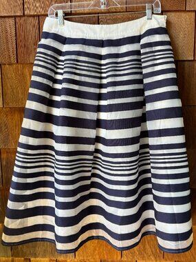 EUC ModCloth Navy and White Stripe Soiree Elation Skirt in Women's Large